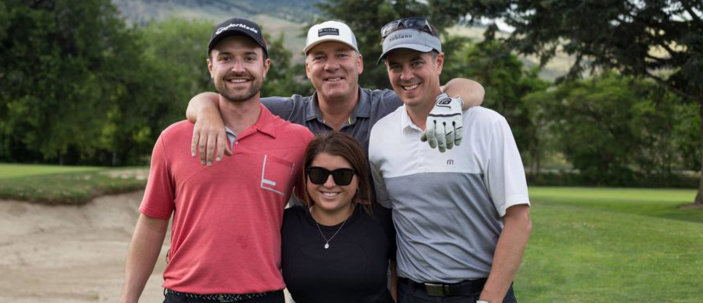 REALTORS at golf event.