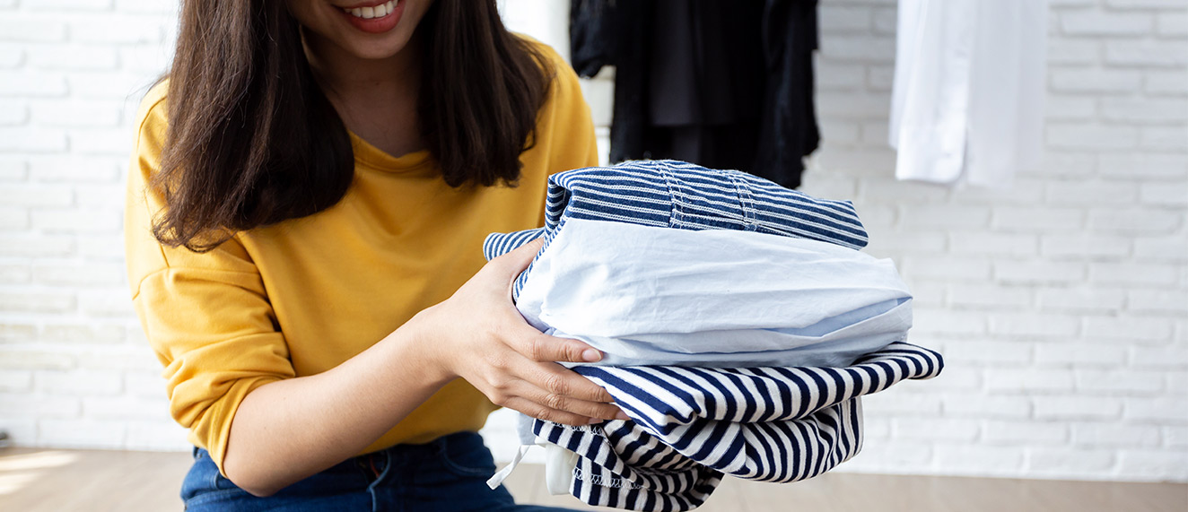 Organizing clothes