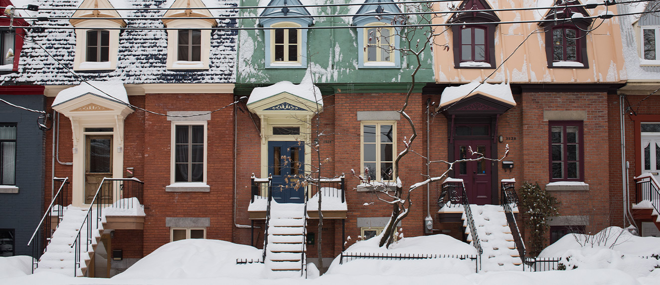 Snowy houses. 